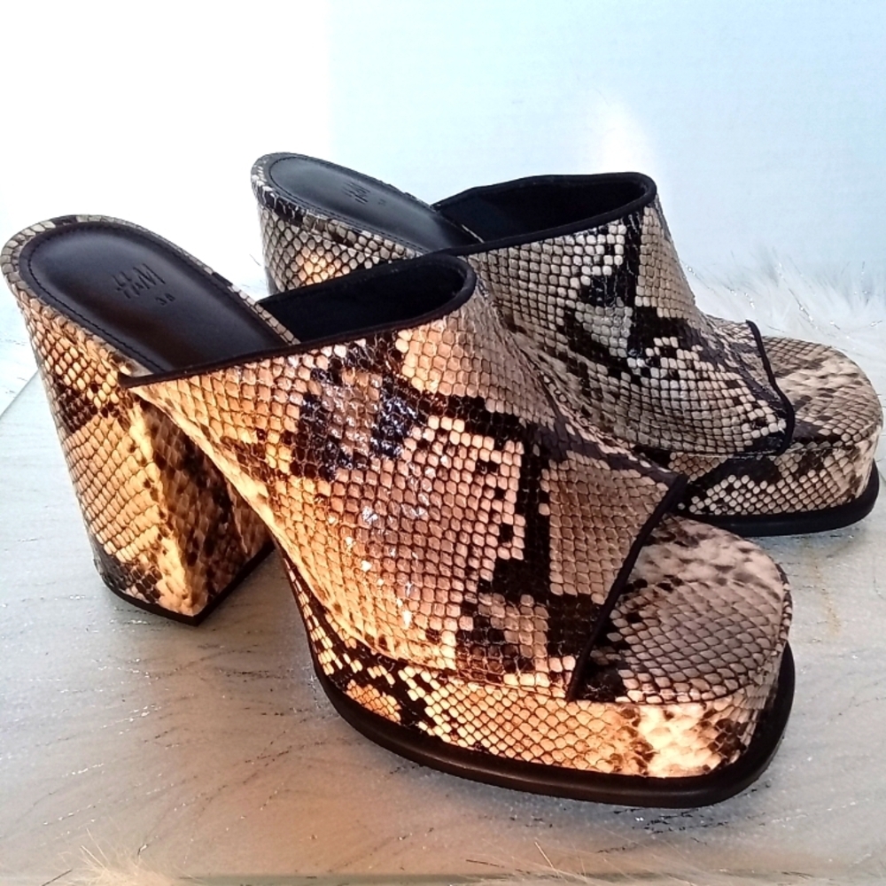 H&M Snake Print Heeled Slip-on Platform Mules Women Size EU 38 / US 7.5 (Wide)